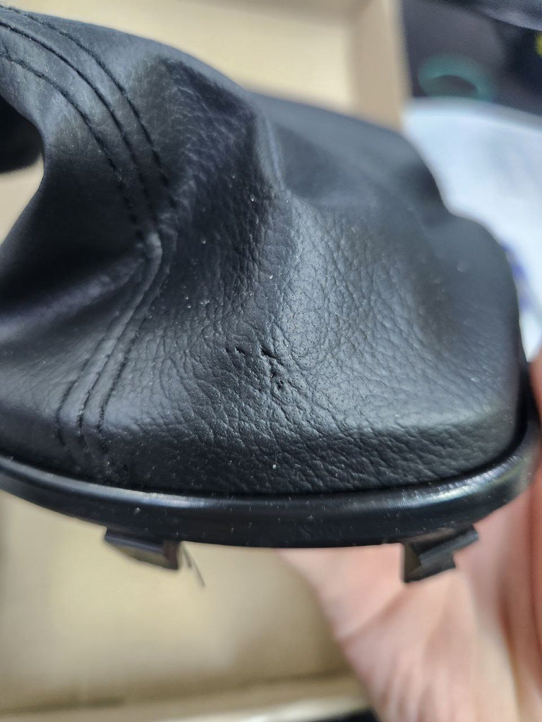 Gear Shift Boot 735496906 (OEM) Clearance for Fiat Linea 2006-2018 - image 3