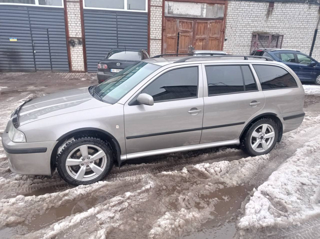 Fender flares (4 pcs, black) for Skoda Octavia I Tour A4 1996-2010 - image 6