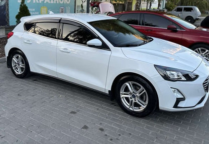 Window Deflectors with Chrome Trim HB/SD (4 pcs, Sunplex Chrome) for Ford Focus IV 2018- - image 1