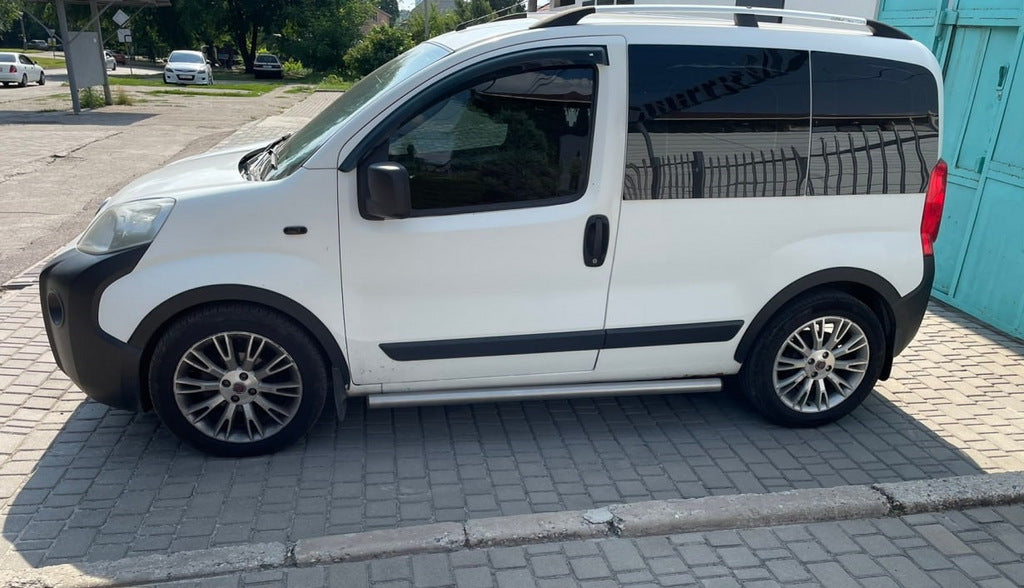 The pads on the arches (4 pieces, black) for Peugeot Bipper - image 3