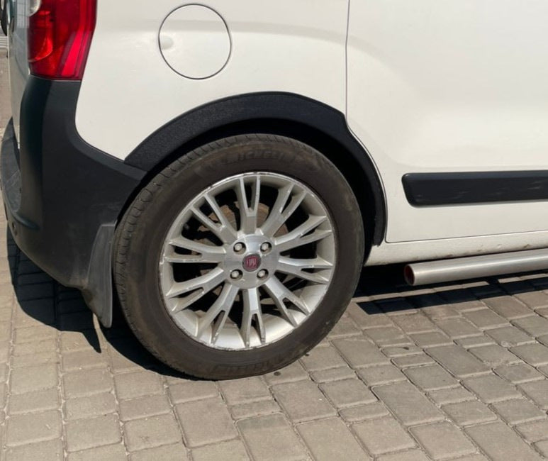 The pads on the arches (4 pieces, black) for Peugeot Bipper - image 9