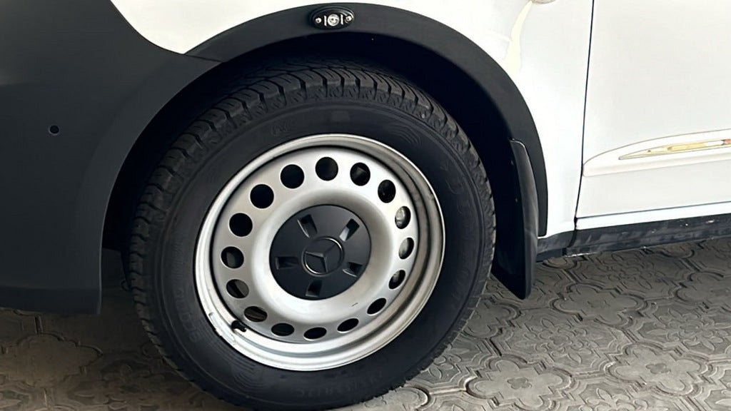 Fender flares (4 pcs, black) for Mercedes Vito/V-class W447 2014- - image 1