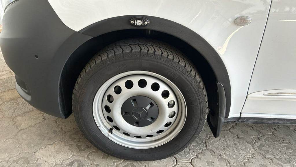 The pads on the arches (4 pieces, black) for Mercedes Vito / V-class W447 2014↗ year - Reelken Auto