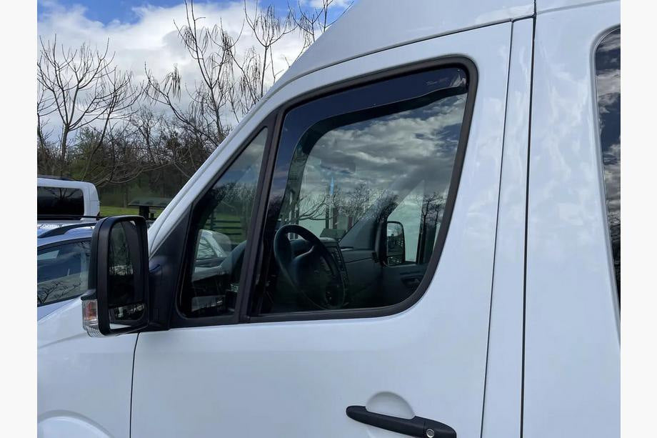 In-Channel Wind Deflectors (2 pcs, HEKO) for Volkswagen Crafter 2006-2016 - image 1