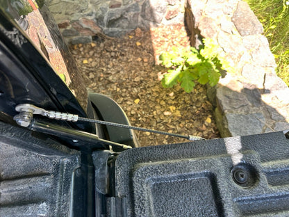 Tailgate Struts for Toyota Hilux 2015- - image 4