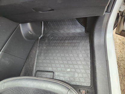 Rubber Floor Mats (4 pcs, Stingray Premium) for Nissan Qashqai 2007-2010 - image 3