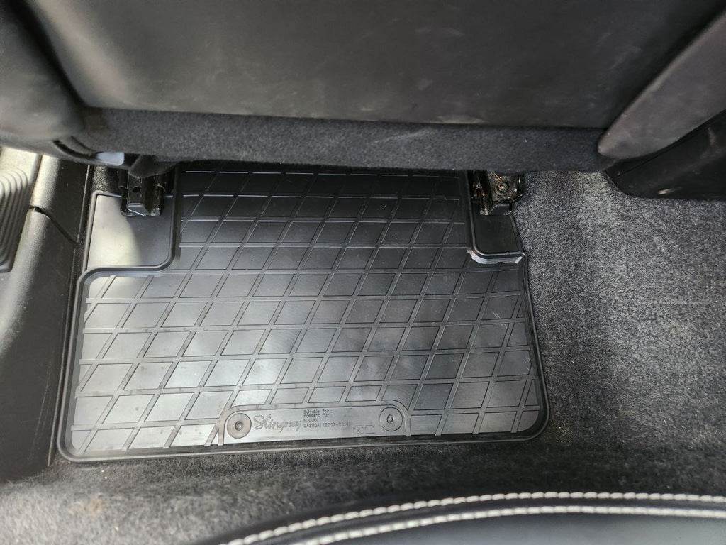 Rubber mats (4 PCs, Premium Stingray) for Nissan Qashqai 2007-2010 - Reelken Auto