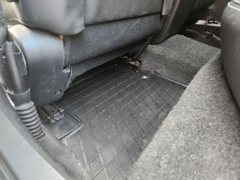 Rubber Floor Mats (4 pcs, Stingray Premium) for Nissan Qashqai 2007-2010 - image 4