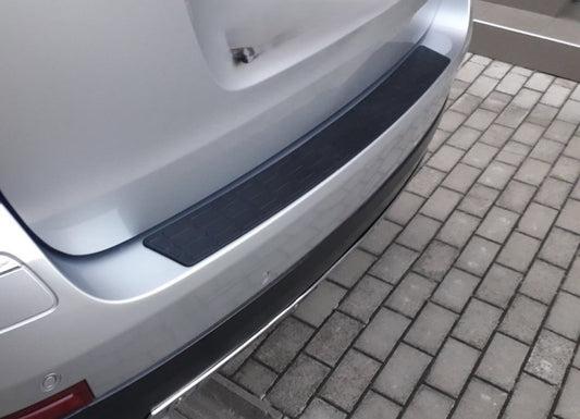 Universal overlay on the rear bumper DPT V-2 (ABS) (90cm, black mat) - image 1