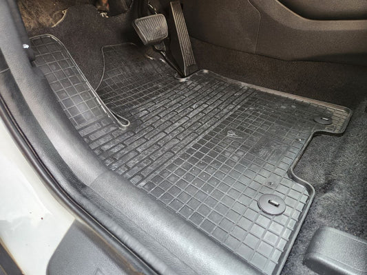 Rubber Floor Mats Type-1 (4 pcs, Stingray Premium) for Hyundai Tucson TL 2016-2021 - image 1