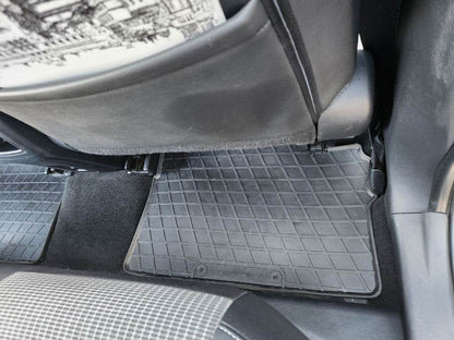 Rubber mats (4 pcs, Stingray Premium) for Toyota Auris 2012-2018 - Reelken Auto