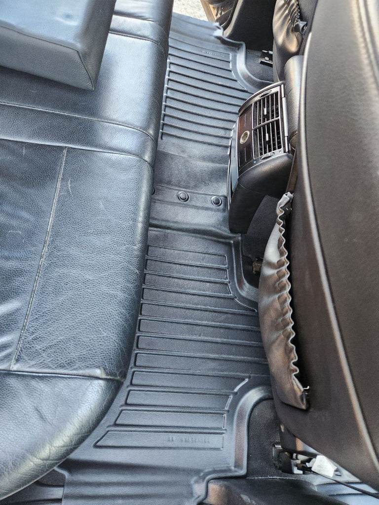 Stingray 3D rugs (4 pcs, polyurethane) for BMW X5 E-53 1999-2006 - Reelken Auto