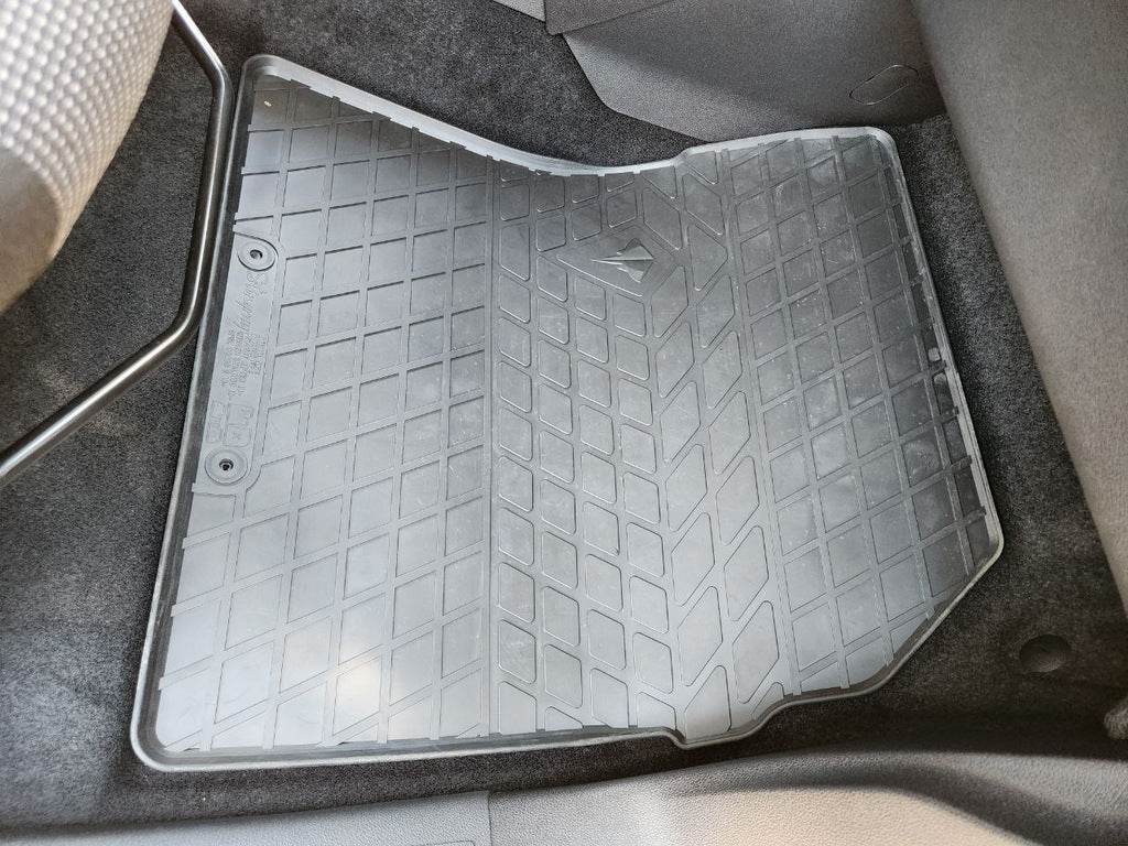 Rubber mats (4 pcs, Stingray Premium) for Jaguar I-Pace 2018- - Reelken Auto