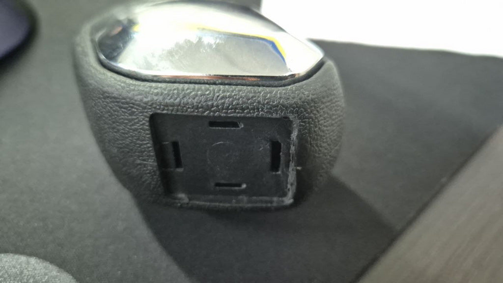 Clearance Gear Shift Knob 5-Speed 9035N (black+chrome) (no cap) for Citroen C-5 2001-2008 - image 2