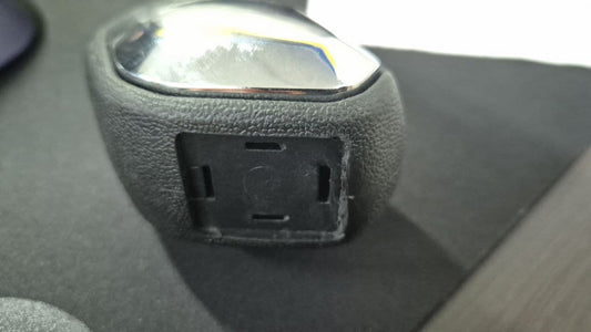 Clearance Gear Shift Knob 5-Speed 9035N (black+chrome) (no cap) for Citroen C-5 2001-2008 - image 2