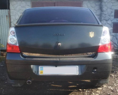 Trim the bottom edge of the trunk lid (stainless steel.) for Dacia Logan I 2005-2008 - Reelken Auto
