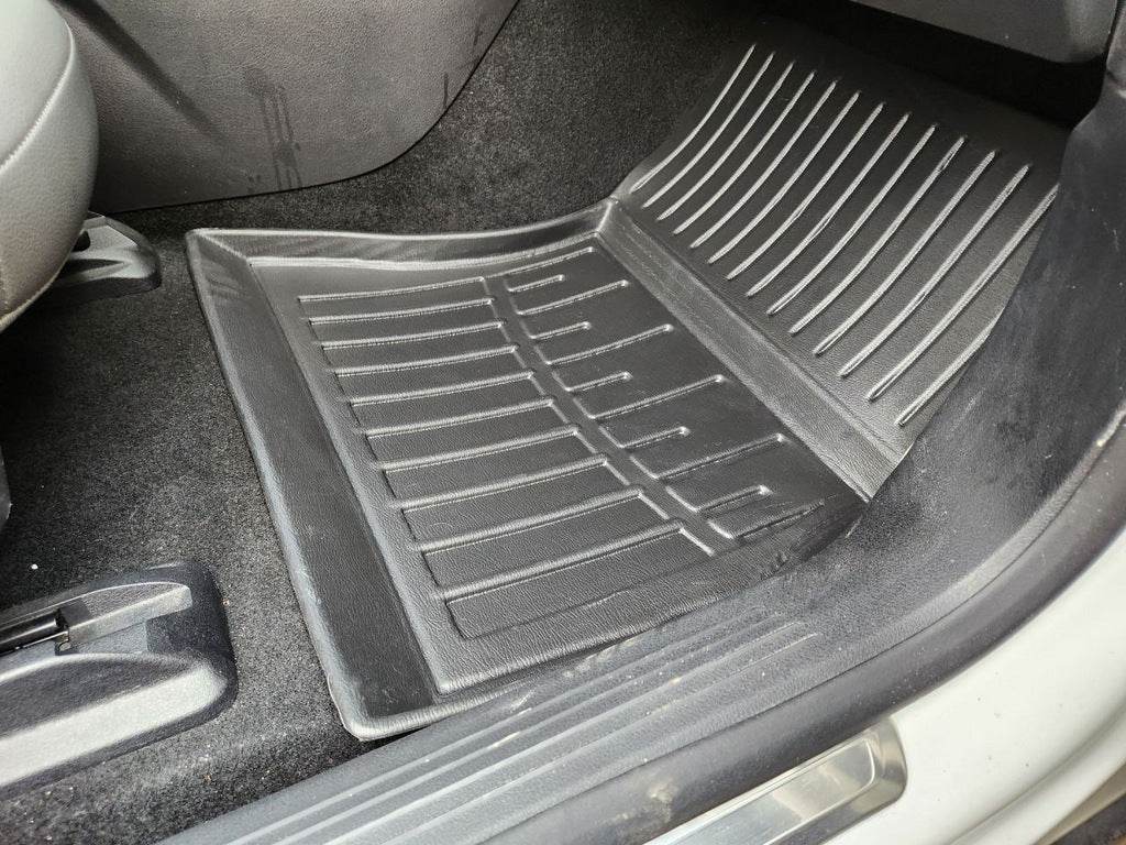 Stingray 3D mats (2 pcs, polyurethane) for Mercedes EQB - Reelken Auto