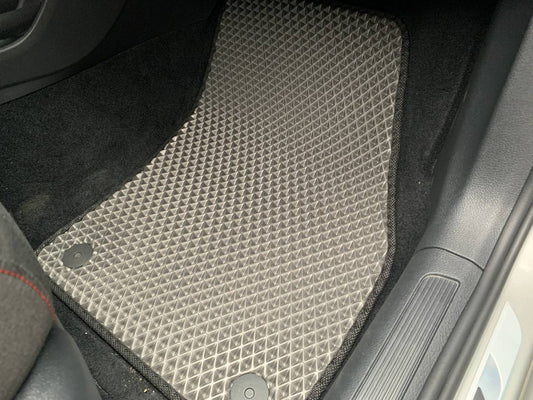 EVA Floor Mats (Black) for Volkswagen Golf Sportsvan 2014-2020 - image 2