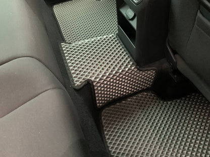 EVA Floor Mats (Black) for Volkswagen Golf Sportsvan 2014-2020 - image 6