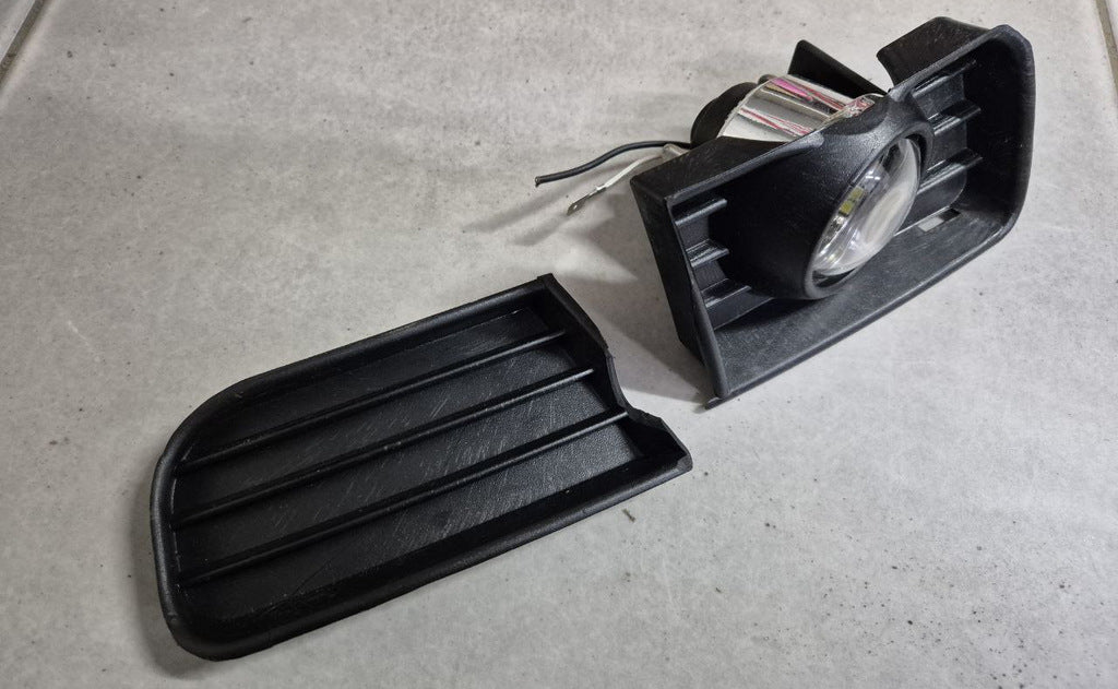 CLEARANCE! Fog Lights (2 pcs, Halogen) for Volkswagen Polo 1994-2001 - image 3