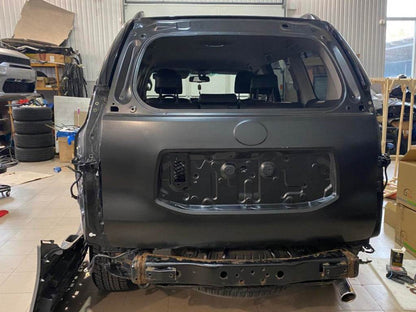 Restyling kit in the 2020 Lexus GX460 for Toyota Land Cruiser Prado 150 - Reelken Auto