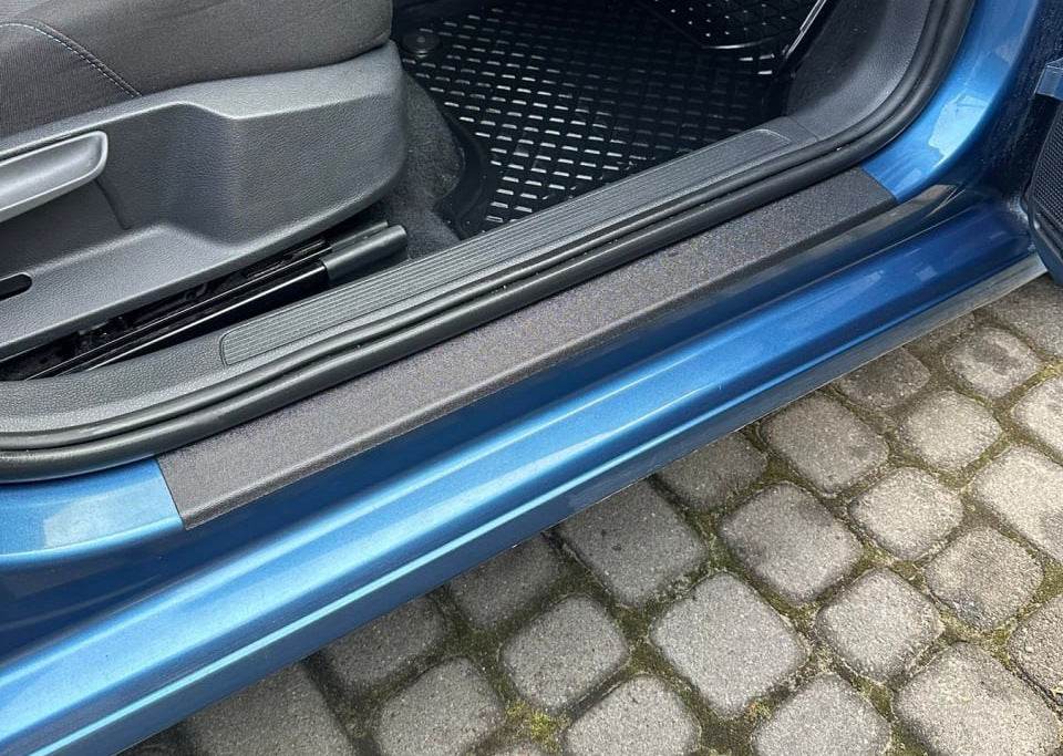 Door sill plates ABS DDU (4 pcs., plastic) for Volkswagen Golf 7/E-Golf - Reelken Auto