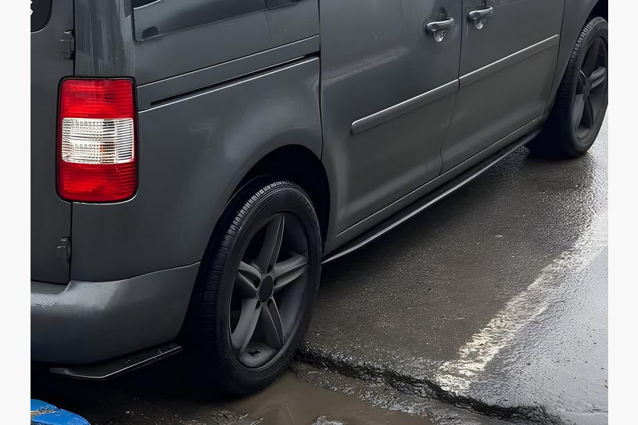 Performance Side Skirts (black) for Volkswagen Caddy 2015-2020 - image 3