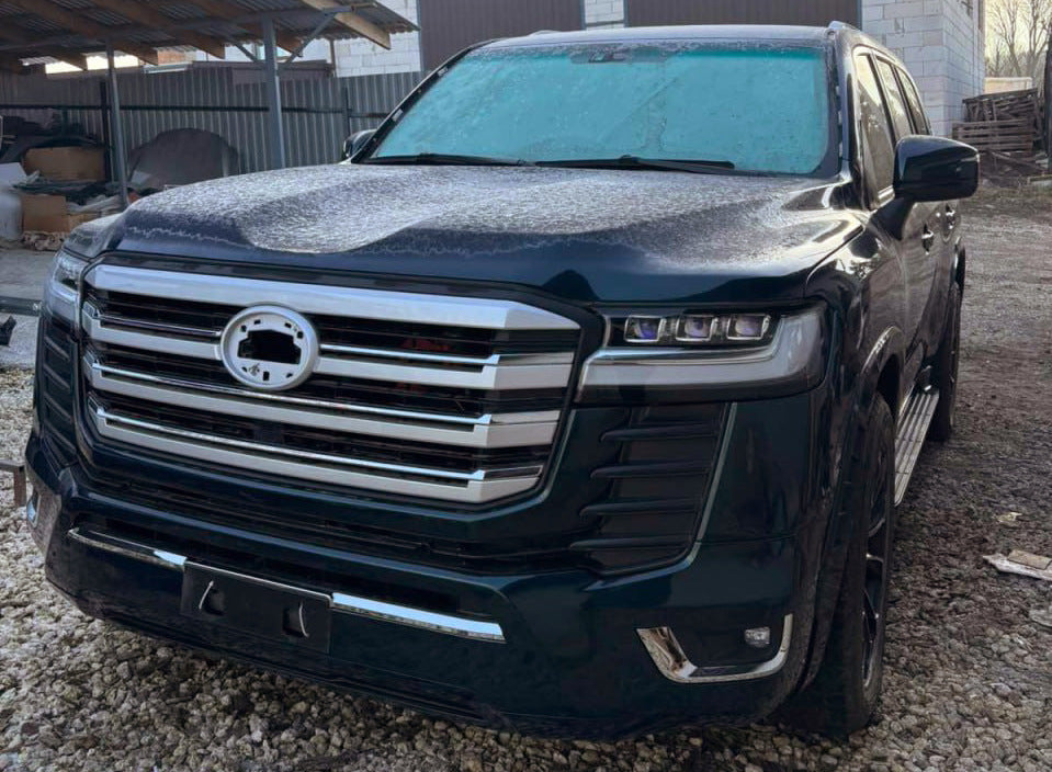 Facelift Kit to LC 300 High-Line (Full Set) for Toyota Land Cruiser 200 2007-2021 - image 7