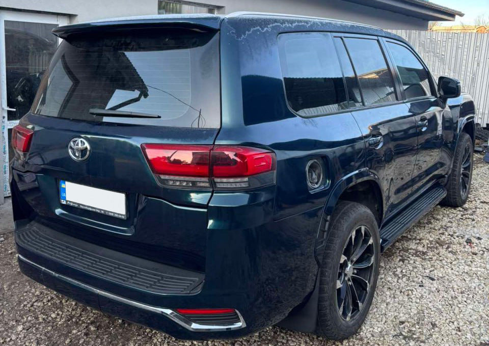 Facelift Kit to LC 300 High-Line (Full Set) for Toyota Land Cruiser 200 2007-2021 - image 9