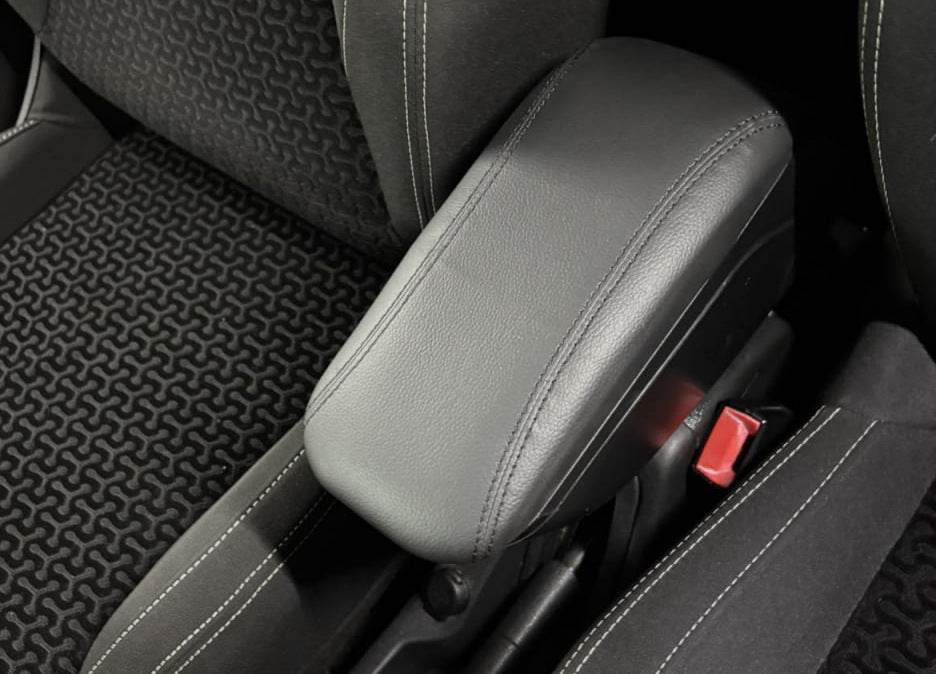 Armrest (with plastic adapter for cup holder) for Citroen C-3 2009-2016 - Reelken Auto