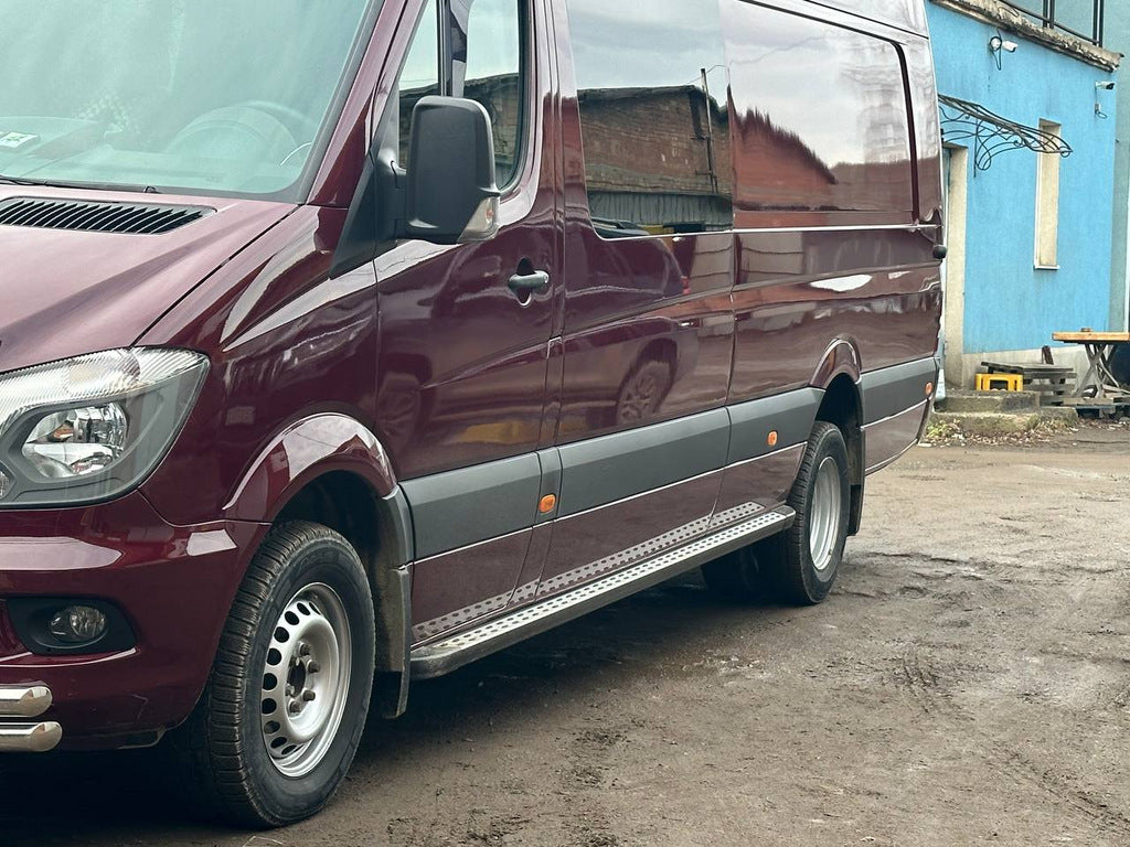 Side Steps DOT-Line (2 pcs, Aluminum) for Volkswagen Crafter 2006-2016 - image 3