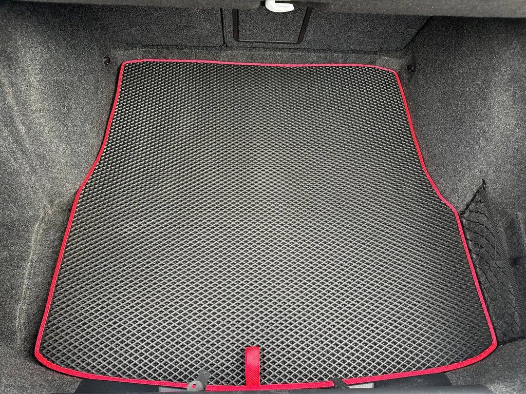 EVA Trunk Mat (SD, Black) for Skoda Octavia II A5 2010-2013 - image 2