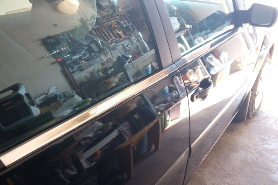 The outer border of glass (4 pieces, stainless steel) for Ford Fiesta 2002-2008 - image 1