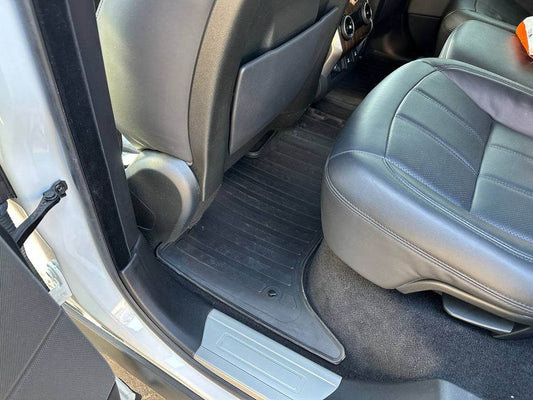 Rubber mats (4 PCs, Premium Stingray) for Range Rover Sport 2013-2022 - Reelken Auto