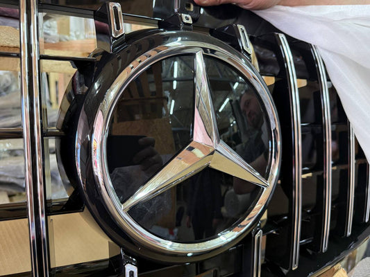 Front emblem (OEM) for Mercedes Sprinter W907/W910 2018↗ - image 1