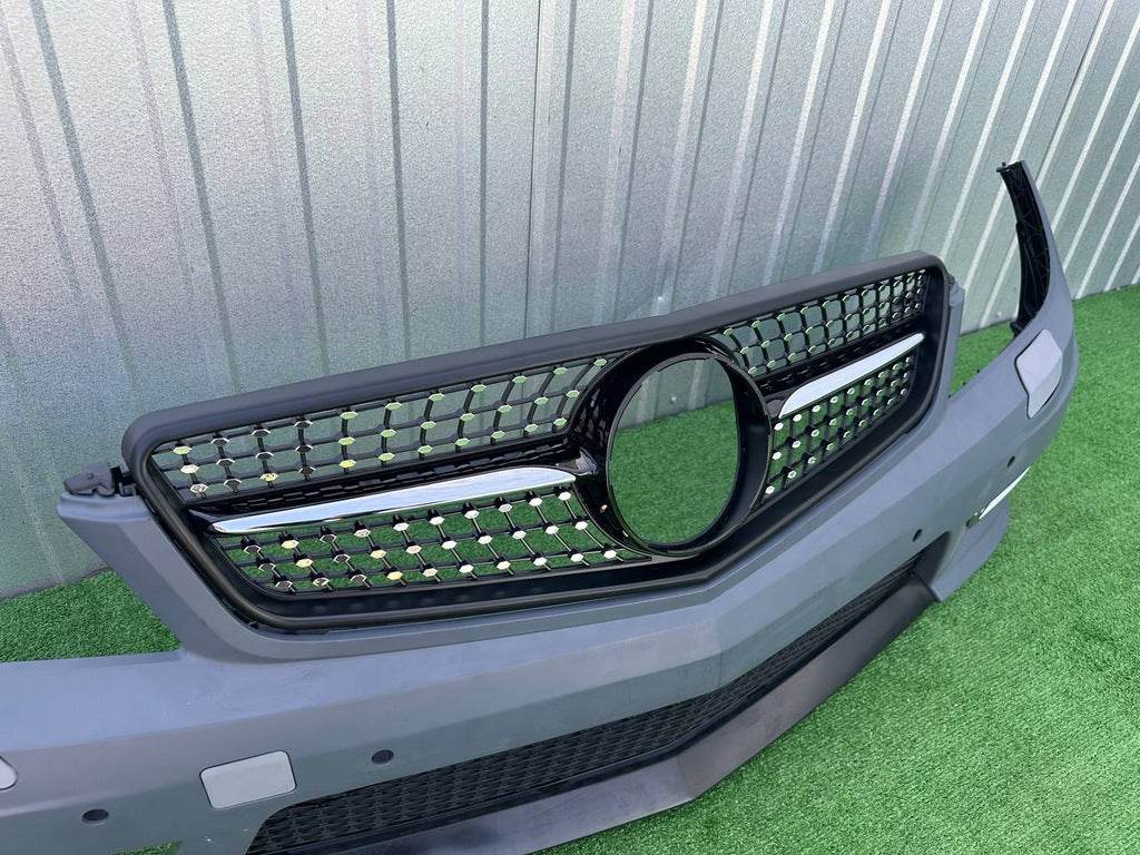 Diamond Black front grille for Mercedes C-class W204 2007-2015 - Reelken Auto