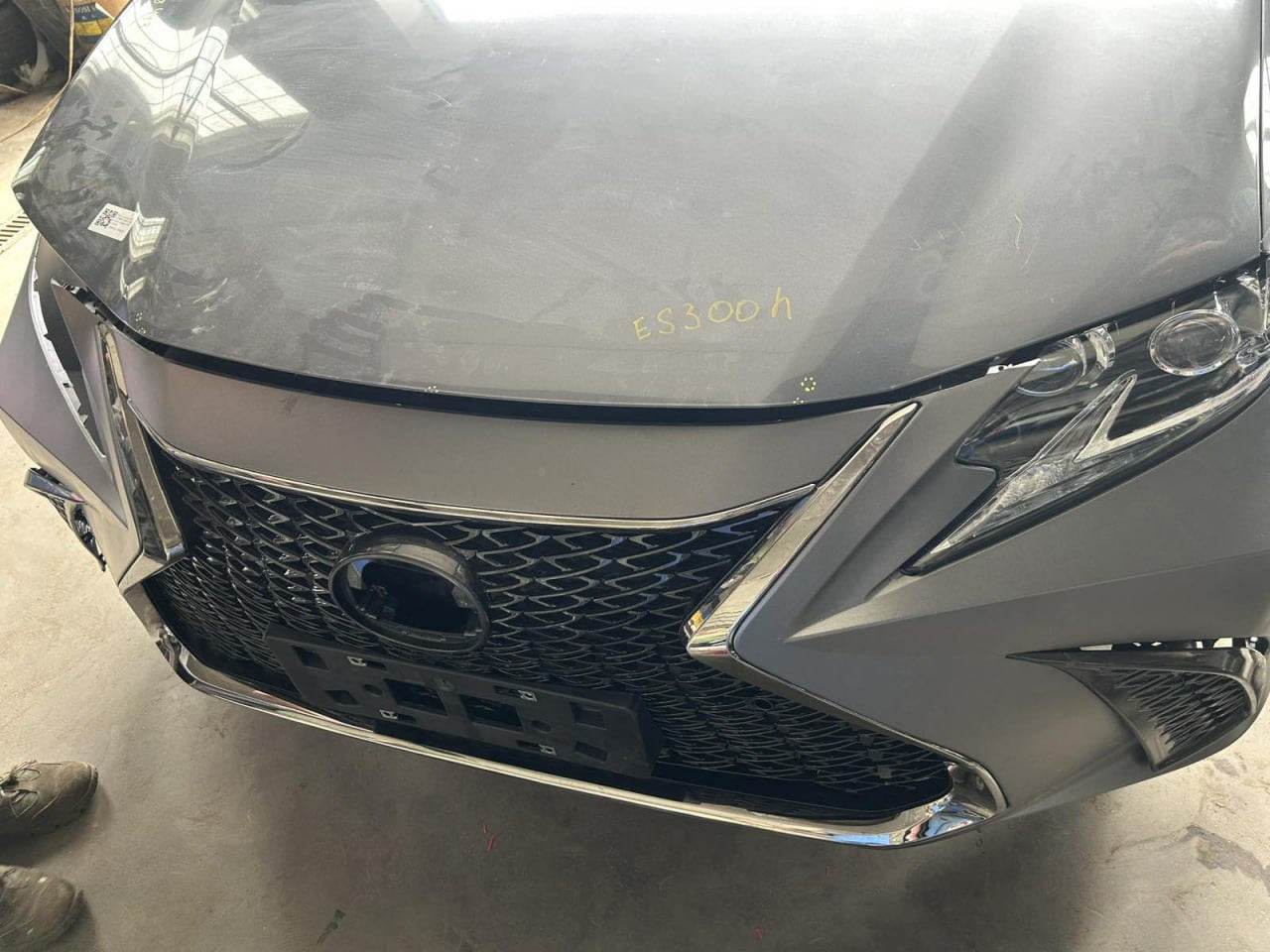 SALE Front bumper F-Sport V3 (restyling) for Lexus ES 2012-2018 - Reelken Auto