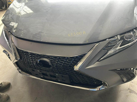 SALE Front bumper F-Sport V3 (restyling) for Lexus ES 2012-2018 - Reelken Auto