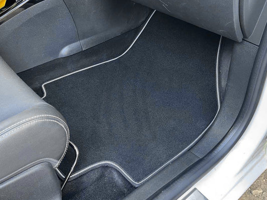 Textile Floor Mats Premium (black) for Renault Fluence 2009-2016 - image 2