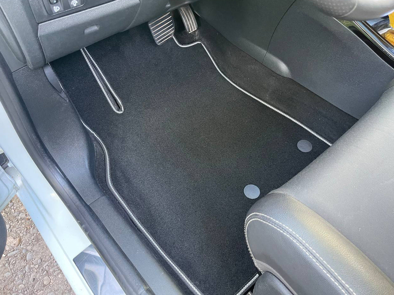 Textile Floor Mats Premium (black) for Renault Fluence 2009-2016 - image 1