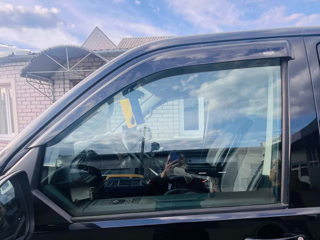 Window Deflectors (2 pcs, Niken) for Volkswagen T5 Caravelle 2004-2010 - image 2