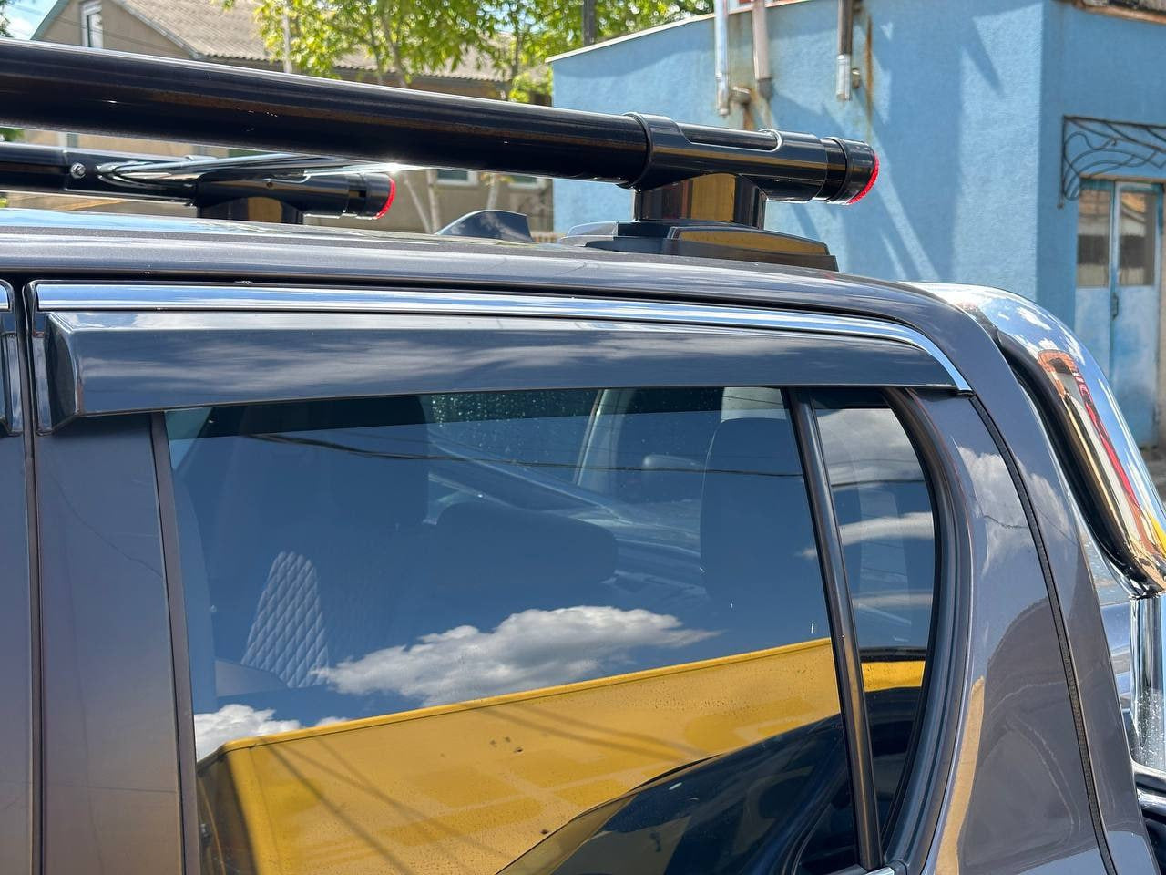 Window deflectors with chrome trim (4 pcs, Niken) for Toyota Hilux 2015- - image 9