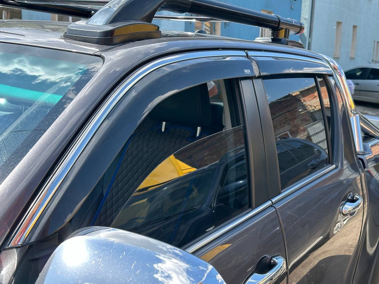 Window deflectors with chrome trim (4 pcs, Niken) for Toyota Hilux 2015- - image 3