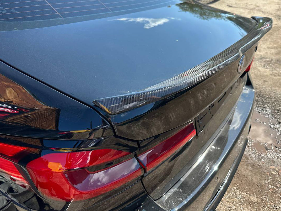 Rear Trunk Spoiler Carbon Fiber V4 (SD) for BMW 5 Series G30/31 2017-2023 - image 3