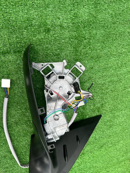 Mirror Folding Mechanism (1 pc) for Toyota Land Cruiser 200 2007-2021 - image 1