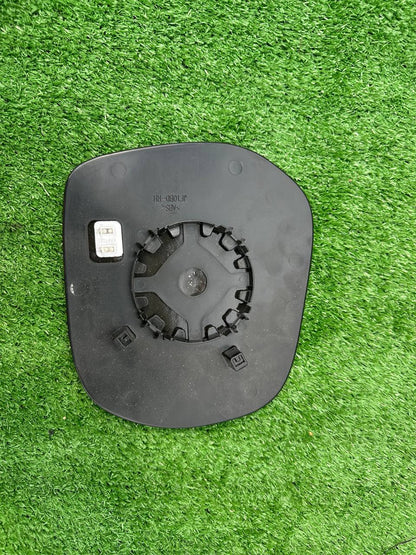 Heated mirror glass (1 pc) for Toyota Land Cruiser 200 2007-2021 - image 4