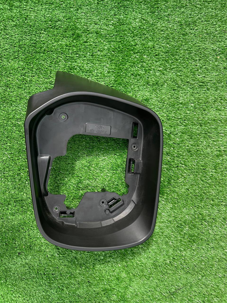 Mirror housing (1 pc) for Toyota Land Cruiser 200 - image 1