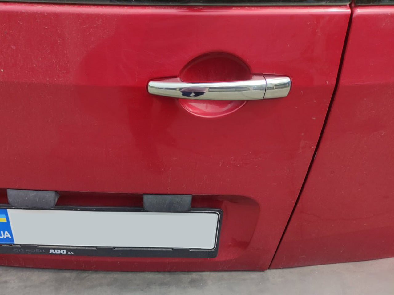 Pads on the handles (stainless) for Peugeot 4008 - image 4
