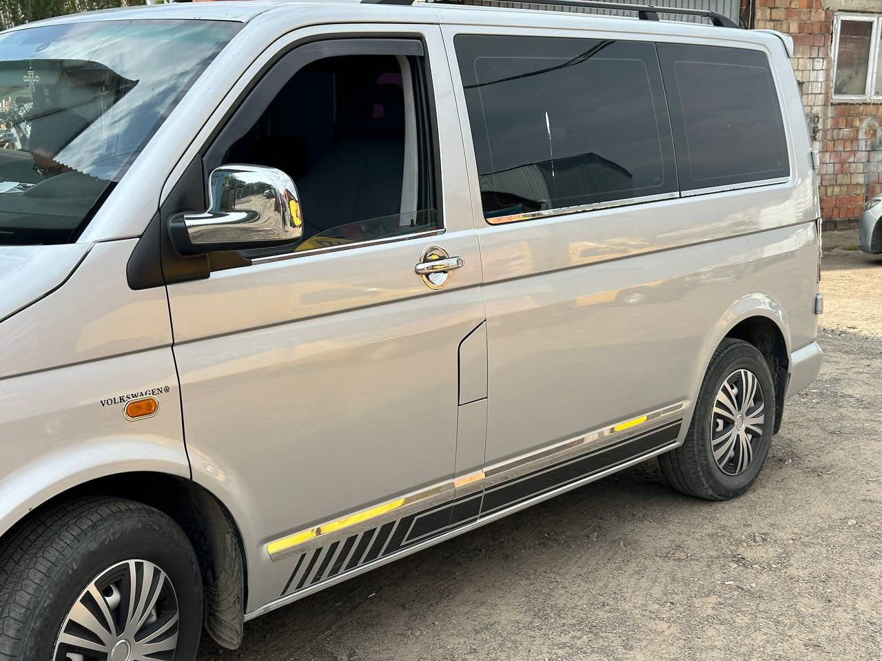 Window lower trim (6 pcs, stainless steel) for Volkswagen T6 2015-2024 - image 1