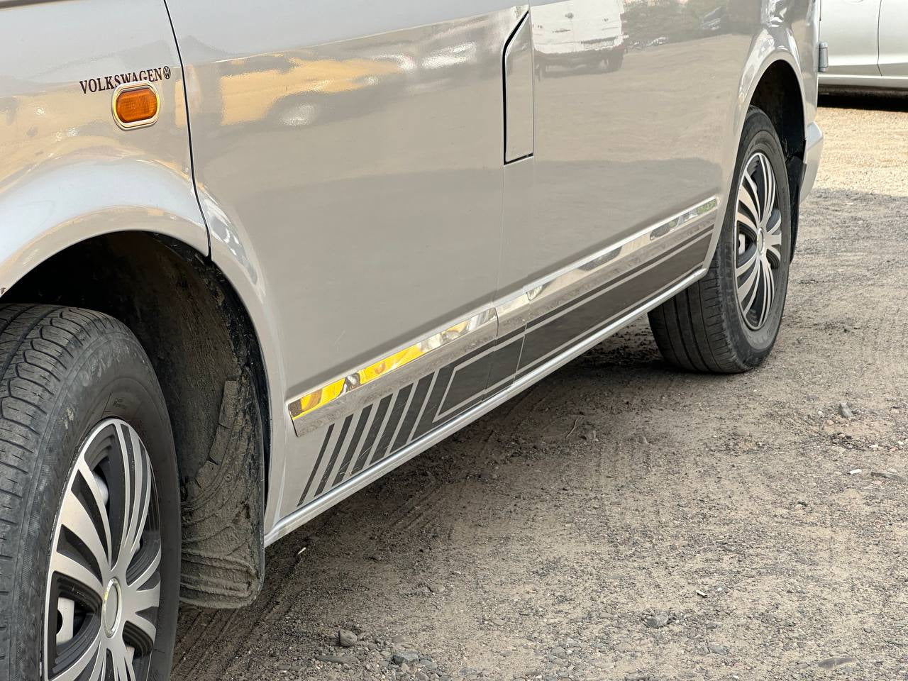 Door Moldings Stainless Steel Chrome for Volkswagen T5 Multivan 2003-2010 - image 12
